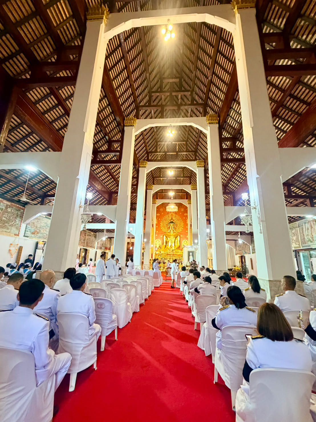 เข้าร่วมพิธีบำเพ็ญกุศลในวาระครบ 100 วัน (สัตตมวาร) แห่งการสิ้นพระชนม์ เพื่อถวายเป็นพระกุศลแด่ สมเด็จพระเจ้าลูกเธอ เจ้าฟ้าพัชร